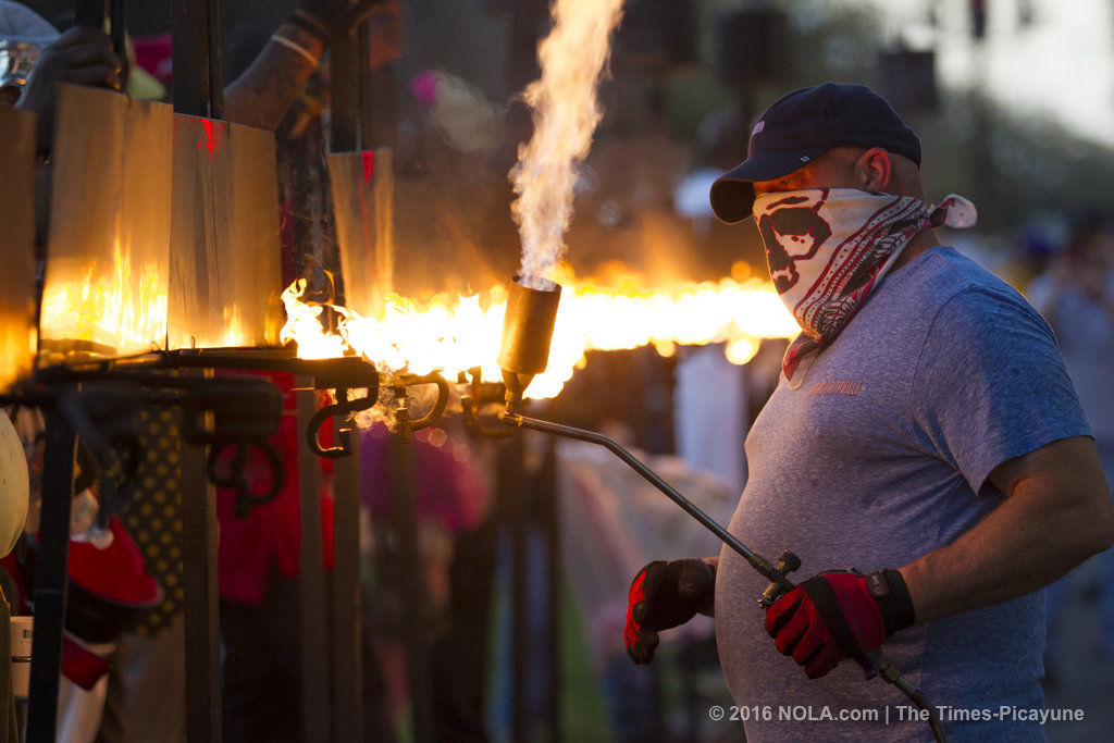 Hermes 2017 rolls in New Orleans: See Mardi Gras parade photos